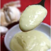 Homemade Mayonnaise for Banh Mi