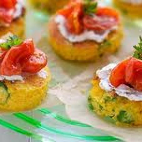 TOMATO-AND-CORNMEAL CAKES