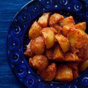 Potatoes Spanish Roasted with Tomato Sauce