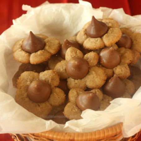 Caramel kiss cinnamon spritz cookies (Swedish cinnamon cookies)