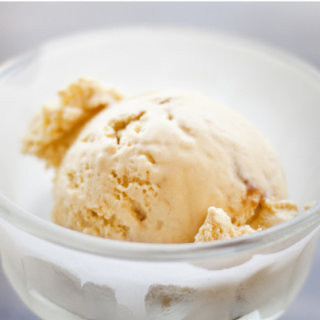 Dulce de leche Ice Cream