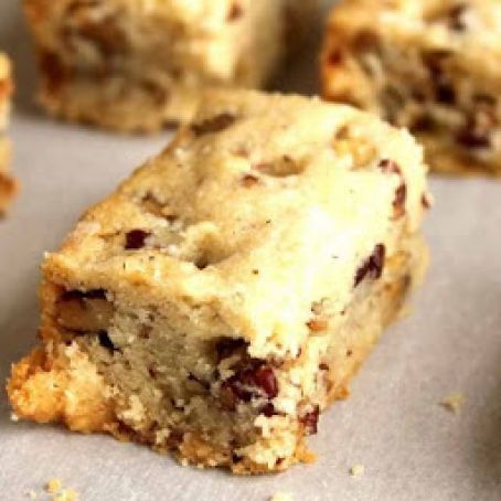 Pecan Shortbread Bars