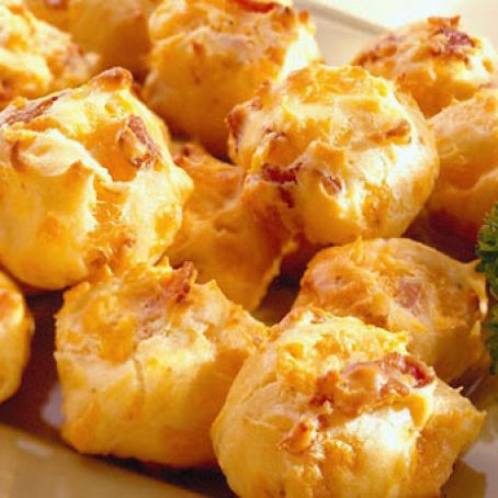 SNACKS - Bacon Cheddar Puffs