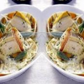 SOMBREROS O COQUILLAS RELLENAS DE PASTA Y CAMARON