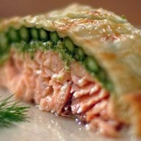 Salmon En Croute