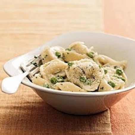Creamy Tortellini With Peas