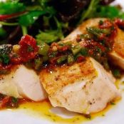 Chicken with Sun-Dried Tomato Vinaigrette