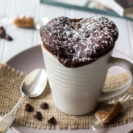 CHOCOLATE CARAMEL MUG CAKE