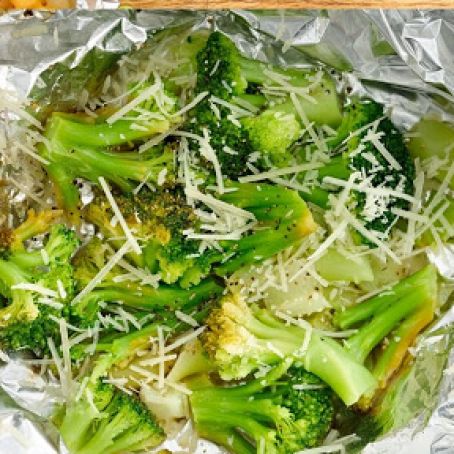 Lemon Parmesan Foil-Pack Broccoli