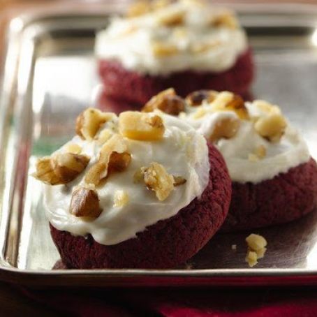 Red Velvet Rich and Creamy Cookies