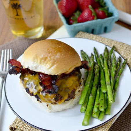 Maple Bacon Beer Burgers