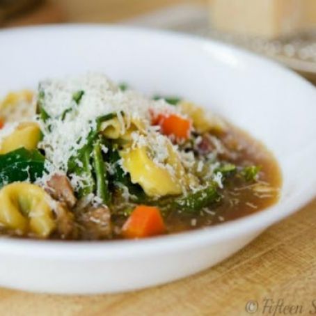 Easy Weeknight Tortellini Soup