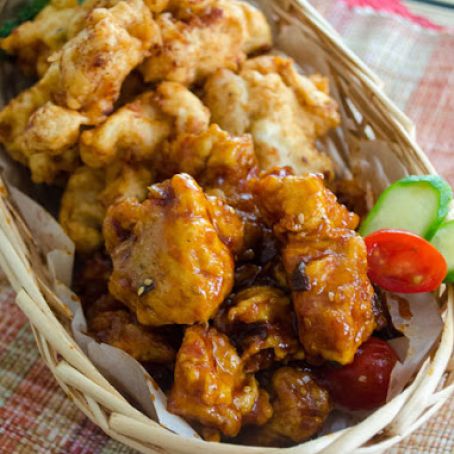 Yang Nyum Chicken {Korean Fried Chicken with Sweet Chili Sauce}