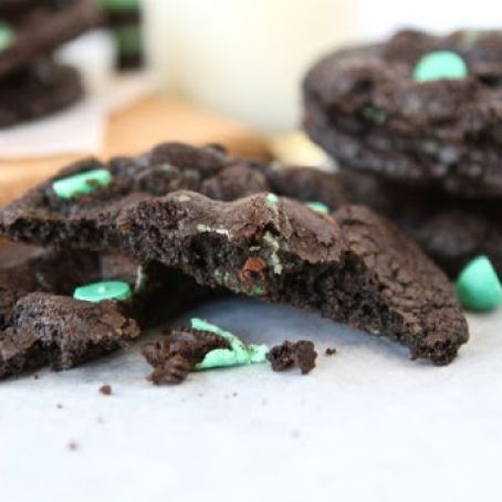 Chocolate Mint Oreo Cookies