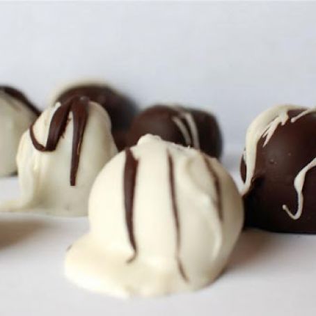 Almond Bark with Oreos