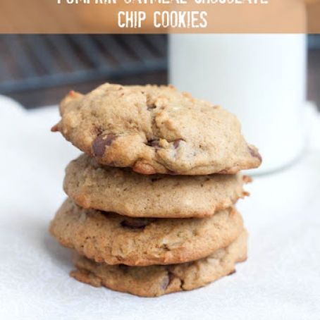Browned Butter Pumpkin Oatmeal Chocolate Chip Cookies