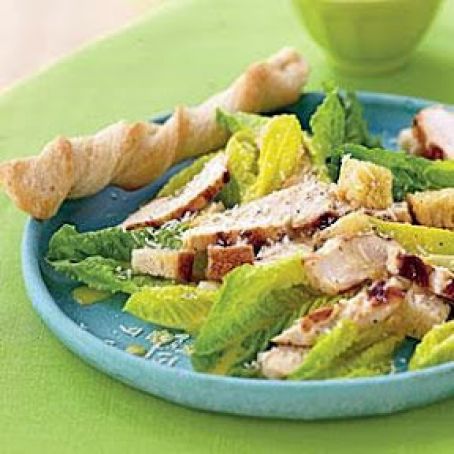 Hearts of Romaine Salad w/Grilled Chicken Breasts