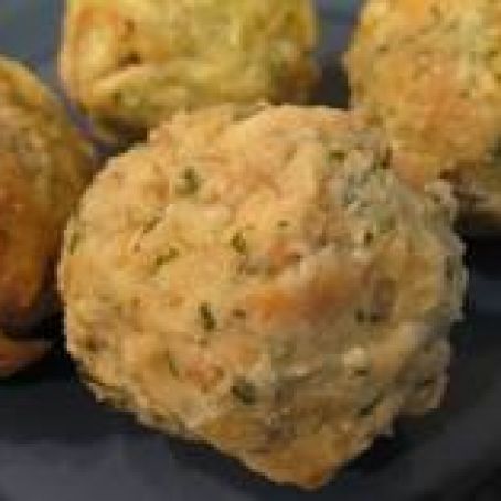 Bavarian Bread Dumplings - Semmelknoedel - German Side Dish from Day-Old Bread