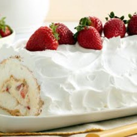 Heavenly Strawberry Roll