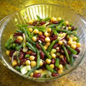 YUMMY BEAN SALAD