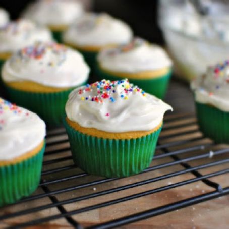 Easy Yellow Cupcakes with Coconut Cream Cheese Icing