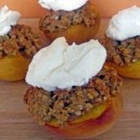 Baked Peaches Stuffed with Oat Streusel