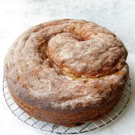 Cinnamon Apple Raisin Challah