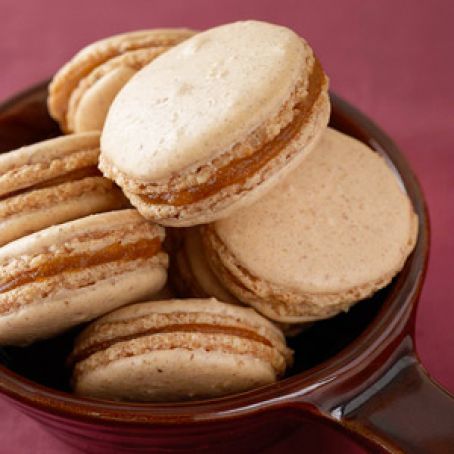 Pumpkin Spice Macarons