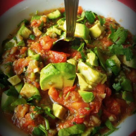 Roasted Garlic Tomato Salsa With Avocado