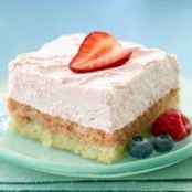 Easy Strawberry Cream Dessert Squares