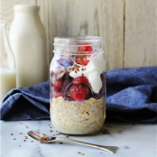 Cherry Vanilla Overnight Oats