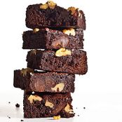 Classic Fudge-Walnut Brownies