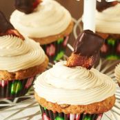 Maple Bacon Cupcakes with Cream Cheese Frosting