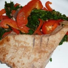 Asian Ahi Tuna with Kale and Red Peppers