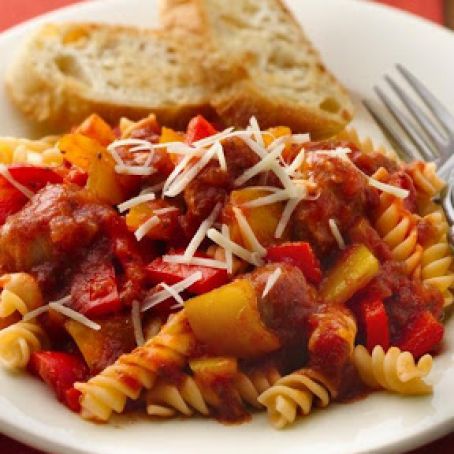 Slow-Cooker Italian Sausages and Peppers with Rotini