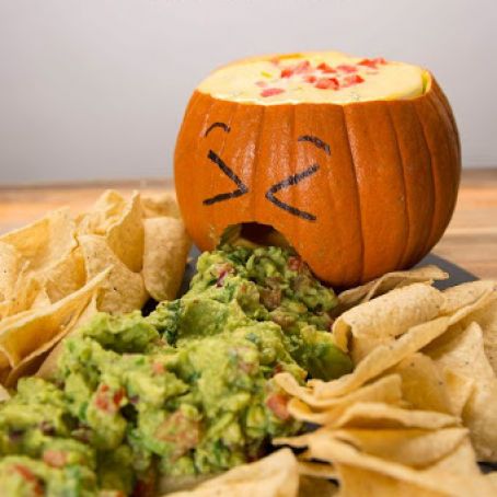 Jack'O Lantern Chips & Dip