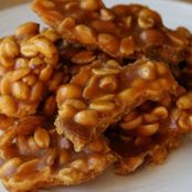 Slow Cooker Peanut 'Brittle' Candy