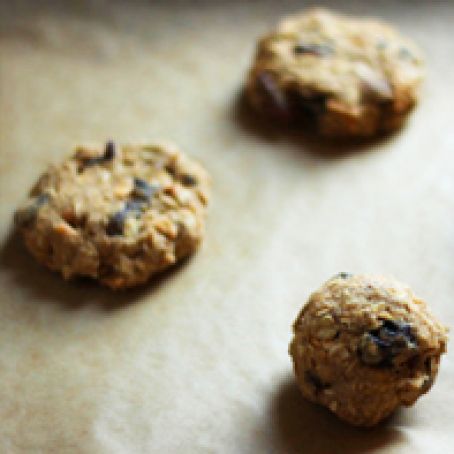 OATMEAL CHERRY PECAN COOKIES