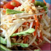 Dining Tip: Green Papaya Salad with Shrimp | Dining Tips | News & Features | Wine Spectator