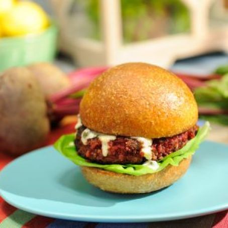 Beet Burger w/Citrus-Caper Aioli (The Kitchen)