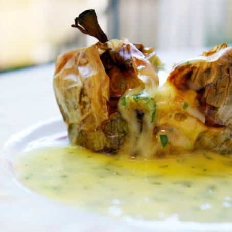 ONION*****Laura Calder's Baked Onions with Vinaigrette