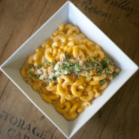 Butternut Squash Macaroni and Cheese