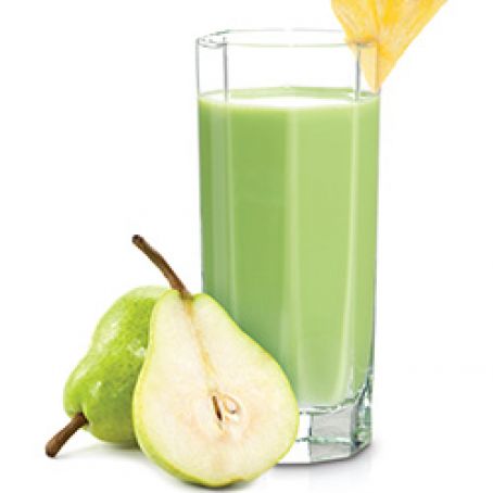 Pear and Pineapple Green Smoothie