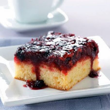 Upside-Down Berry Cake (9-13-inch)