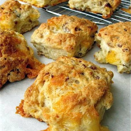SCONE - Sausage Cheese Biscuit