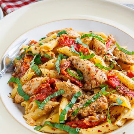 Creamy Chicken and Sundried Tomato Pasta