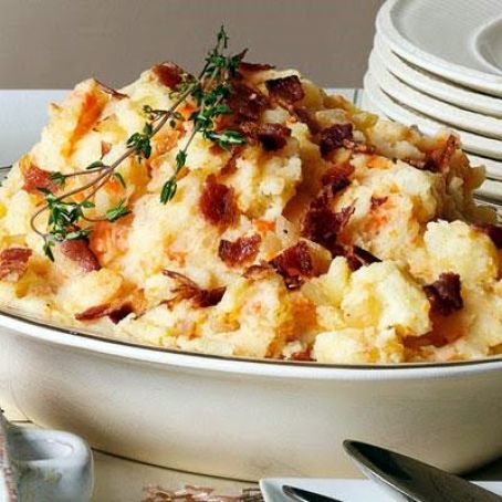 Golden Mashed Potatoes with Fried Onions & Bacon