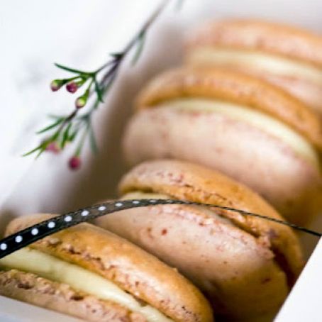 Strawberry Lemonade Macarons