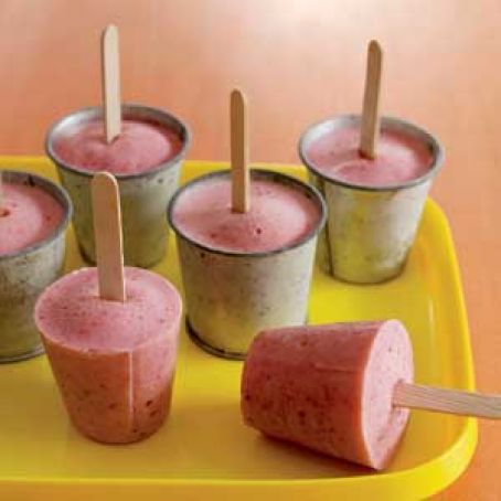 Frozen Banana Yogurt Pop