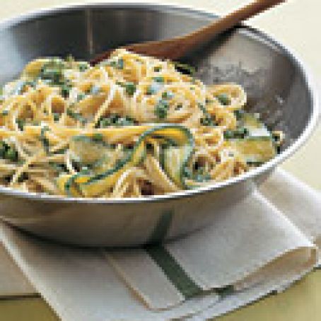Spaghetti with Peas and Zucchini Ribbons